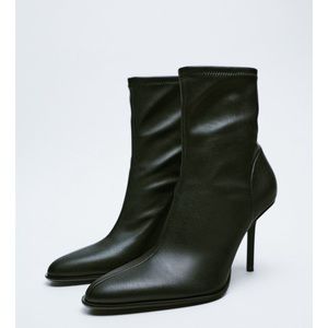 Zara black ankle heeled boots
